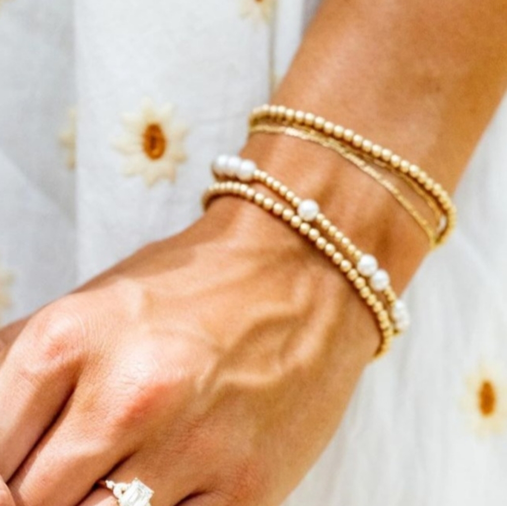Gold and Pearl Beaded Bracelet - Picture 3 of 5